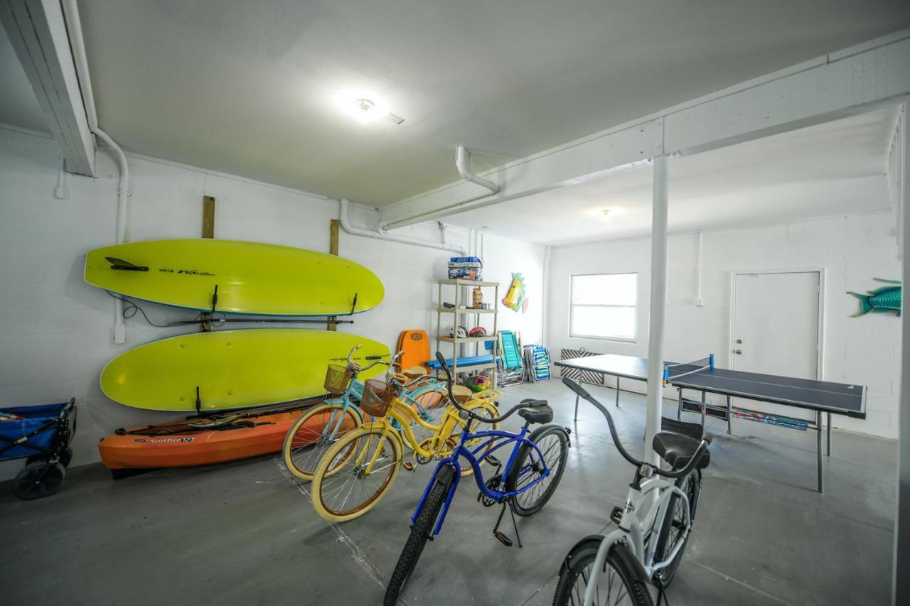 Salty Pirate - New Luxury Canal Front Home Wwater View Poolspa Bikes Kayaks Toys Анна-Марія Екстер'єр фото